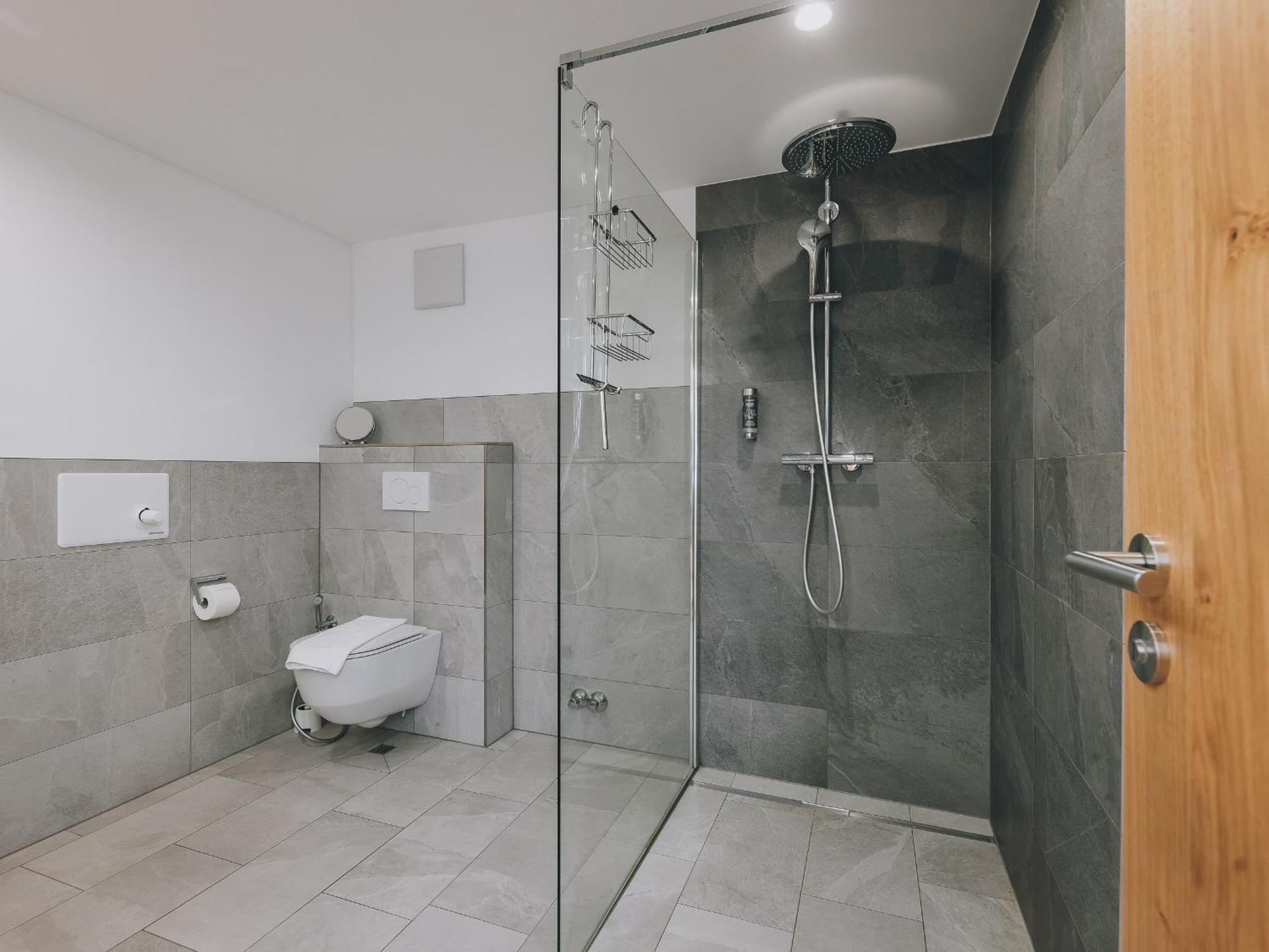 Haus Altenberger By We Rent, Summercard Included Zell am See Eksteriør billede